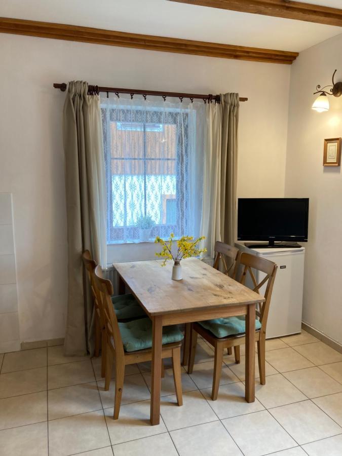 Chalupa A Apartmany Lojka Benecko Bagian luar foto